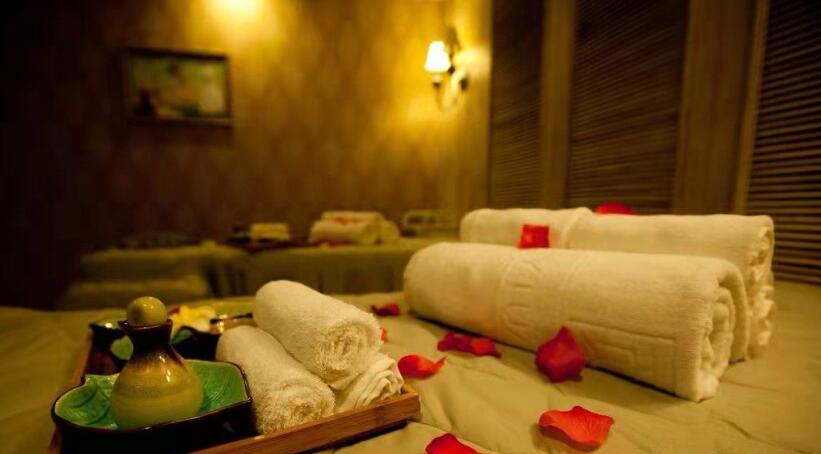 长沙天心高端水疗spa会馆就这样带着清风月静抚慰了光阴悲喜